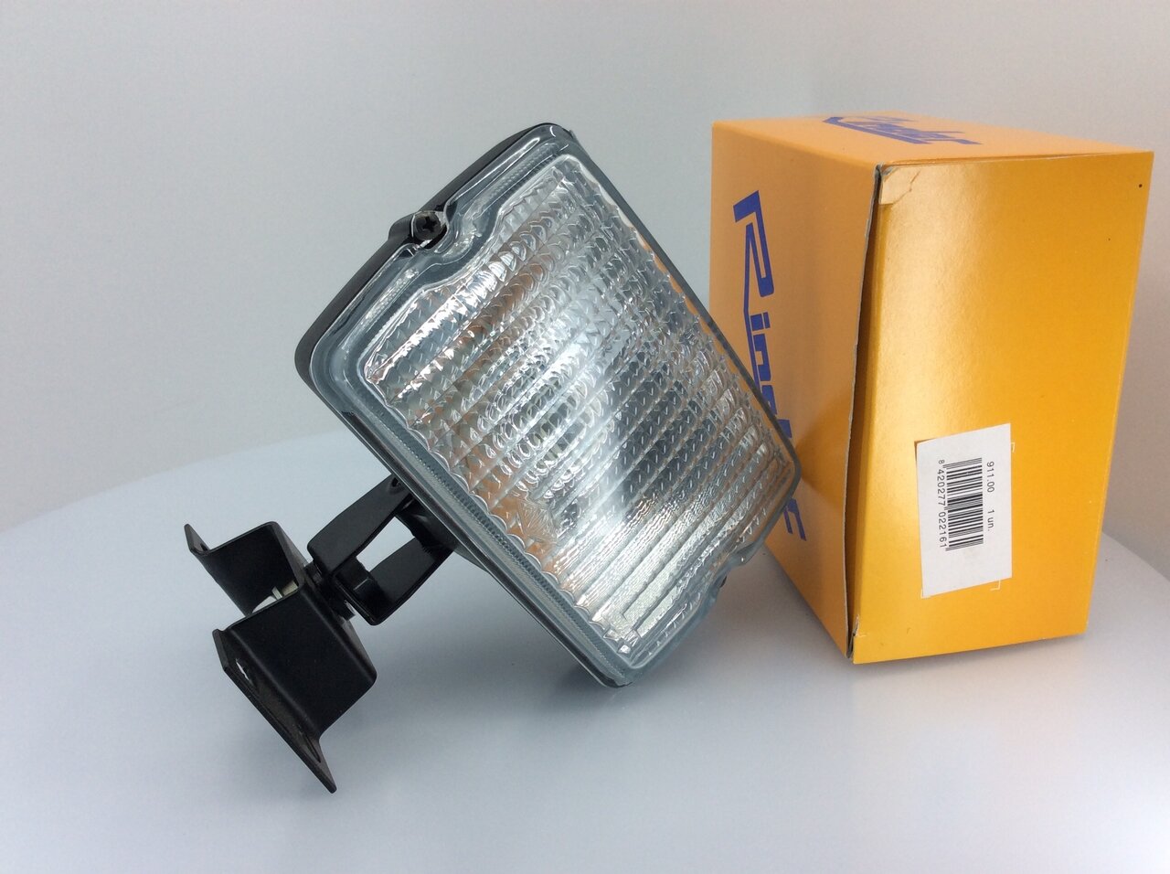 Rinder Halogeen Werklamp Rechthoekig 911.00 Rinder Halogeen Werklamp Rechthoekig 911.00